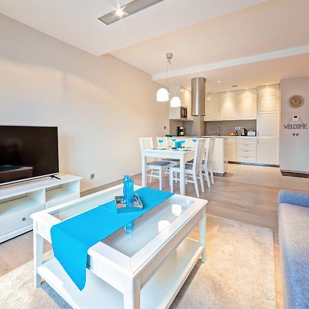 Apartamenty Homely Place - Parking 7 Poznań Zewnętrze zdjęcie
