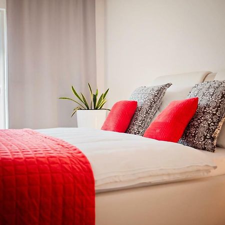 Apartamenty Homely Place - Parking 7 Poznań Zewnętrze zdjęcie