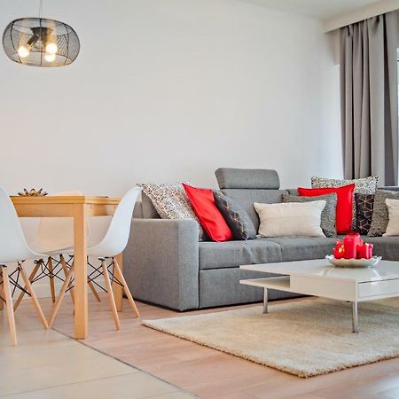 Apartamenty Homely Place - Parking 7 Poznań Zewnętrze zdjęcie