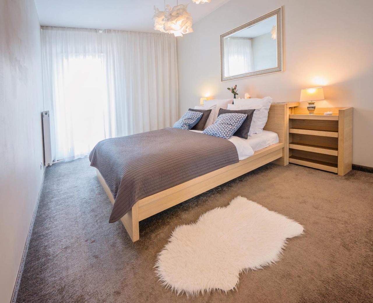 Apartamenty Homely Place - Parking 7 Poznań Zewnętrze zdjęcie